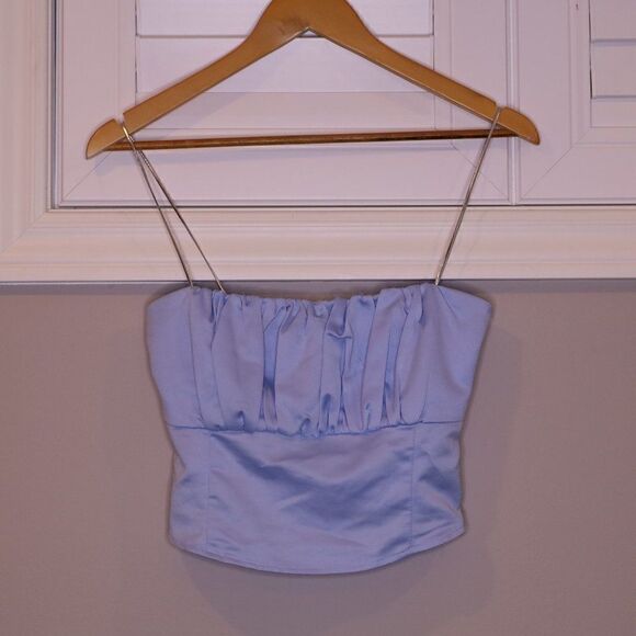 NWT Superdown Denitza Blue Satin Crop Top Sz XS - Picture 2 of 6
